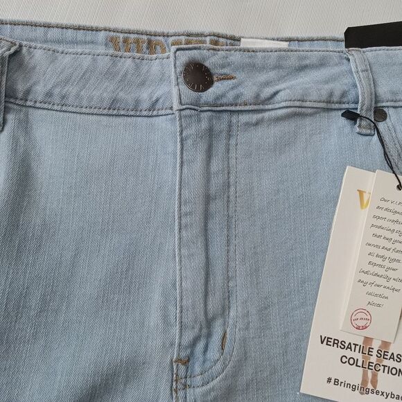 VIP Jeans Light Wash Sculpting Stretch Raw Edge Hem Denim Shorts Women's 23/24 - Picture 9 of 12